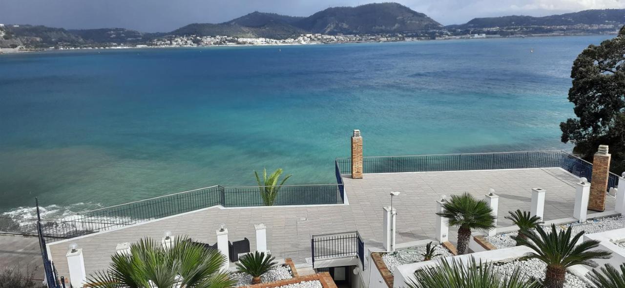 Castello Apartment Bacoli Exterior foto